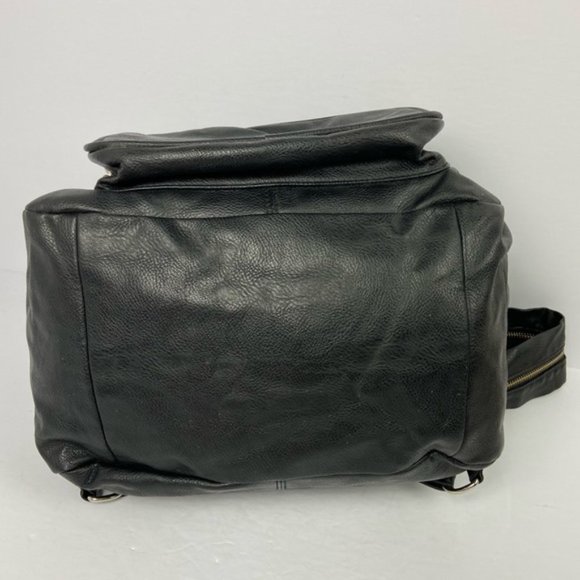 Brandy Melville Black Leather Backpack Drawstring - Picture 5 of 15